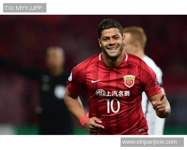 顶级足球球星加盟中超三轮表现分析及影响力探讨